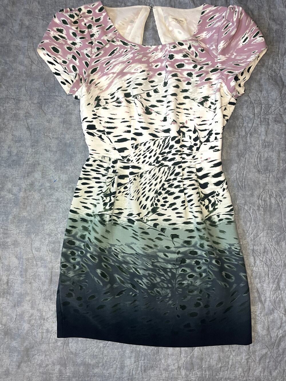Silence & Noise Urban Outfitters Ombre Animal print Cut out Dress size 2
